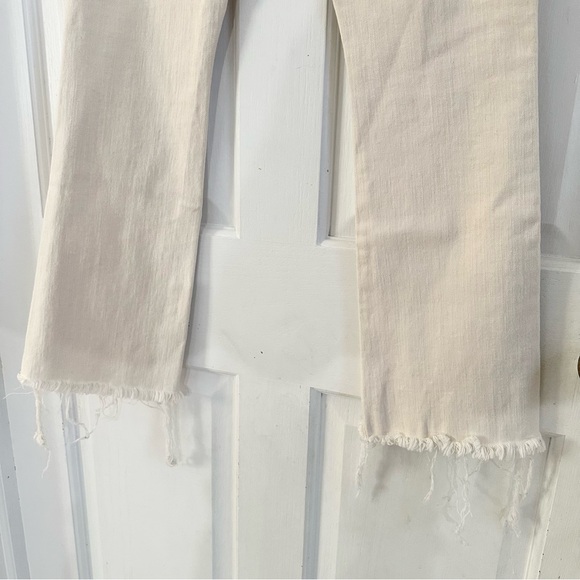 MOTHER Denim - The Insider Ankle Fray in Act Natural - Picture 8 of 10